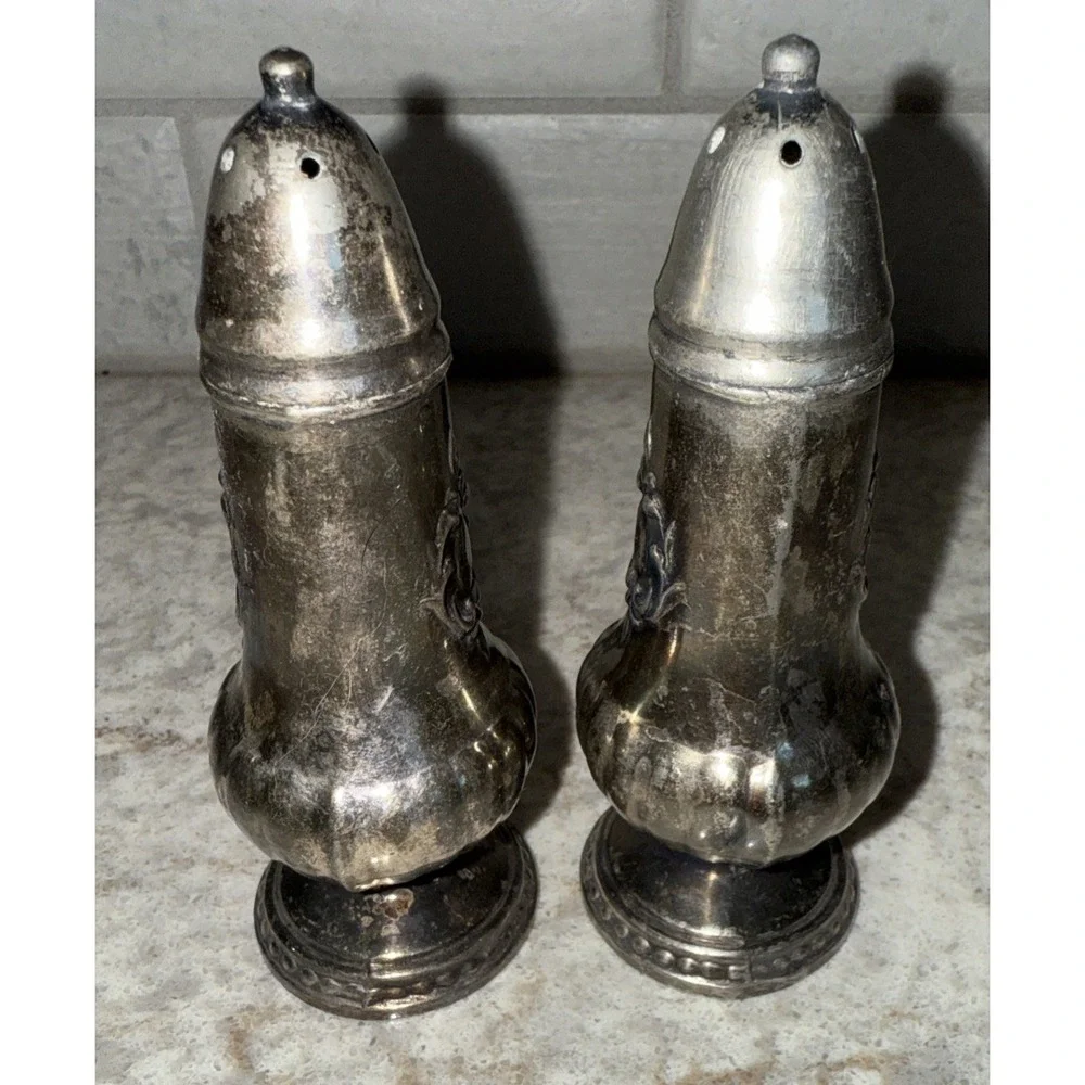 Vintage MCM Silver Plated Weighted Salt & Pepper Shakers Made In USA Tarnished